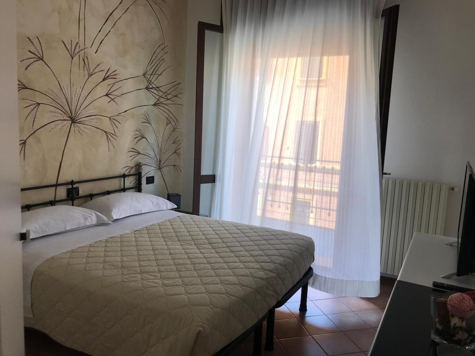 Int 12 - Appartamento Dei Gerani By Residence San Luca Bologna Exteriör bild